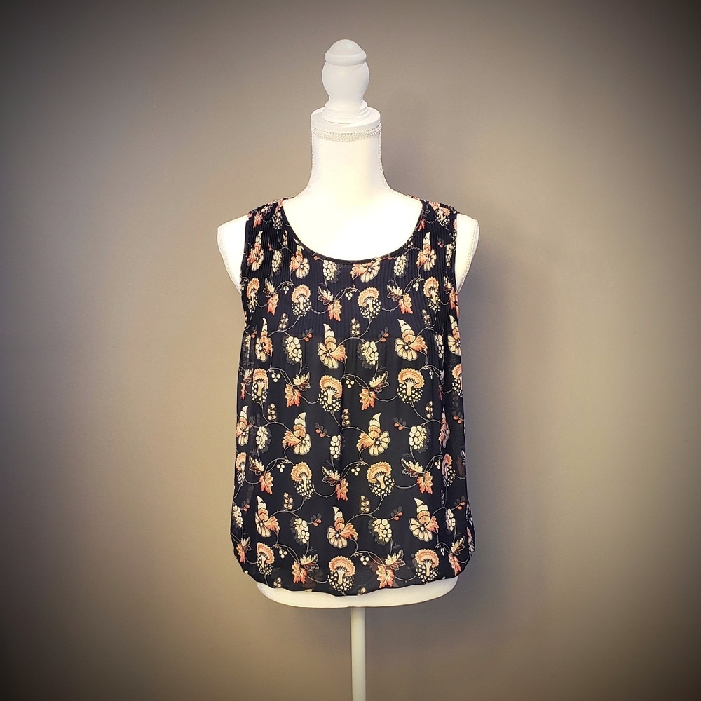 Max Studio Lovely Navy Blue Floral Top